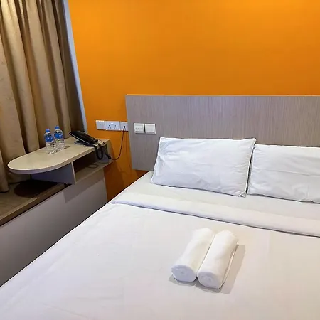Philip Hotel Balestier